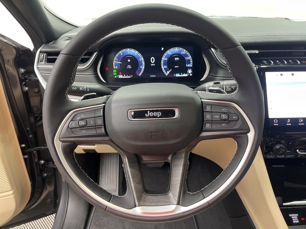 new 2025 Jeep Grand Cherokee L car, priced at $50,318