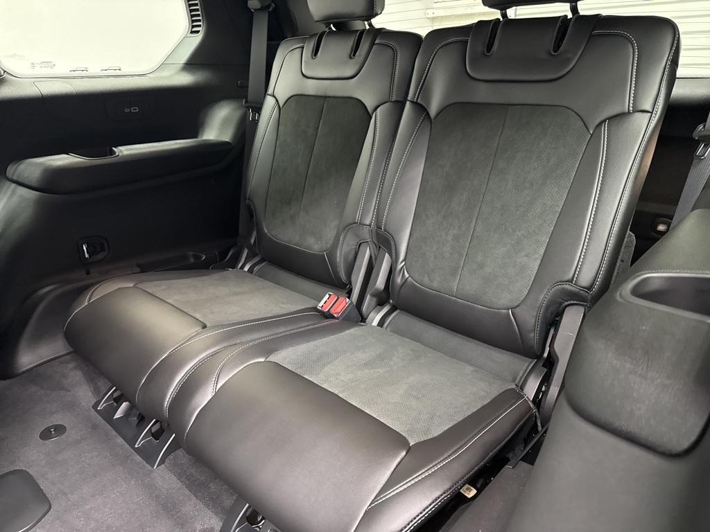 new 2025 Jeep Grand Cherokee L car, priced at $45,061