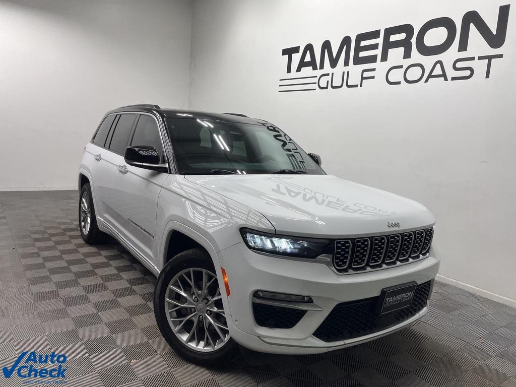 used 2024 Jeep Grand Cherokee car, priced at $44,000