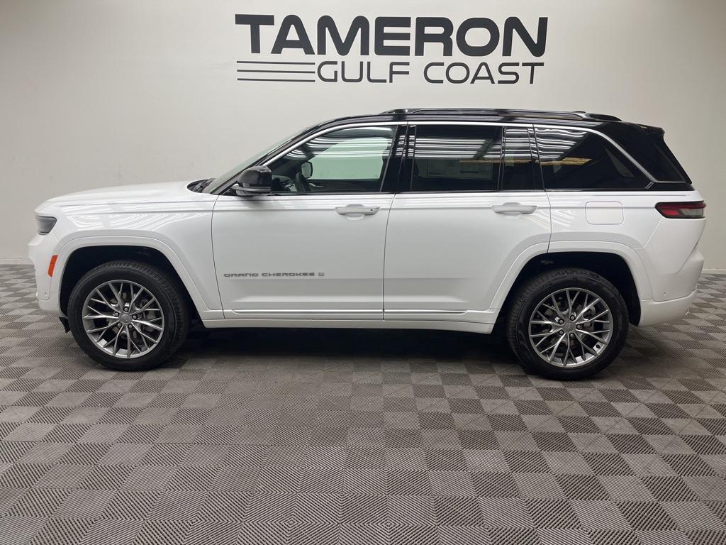 new 2025 Jeep Grand Cherokee car, priced at $57,508
