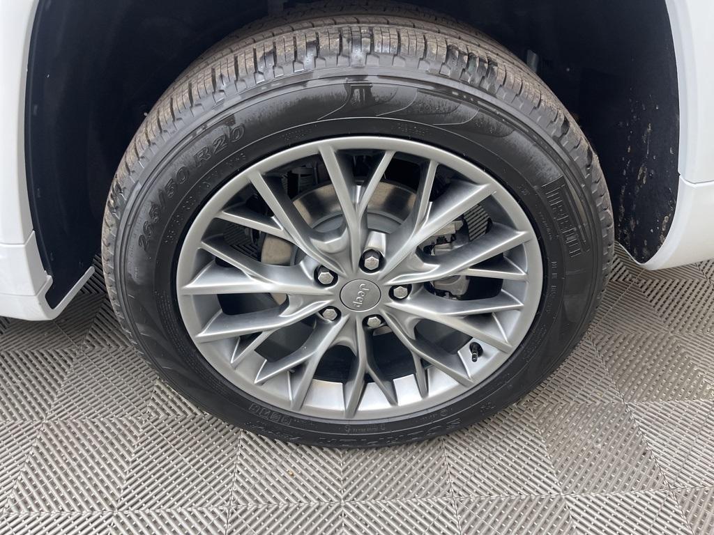 new 2025 Jeep Grand Cherokee car, priced at $57,508