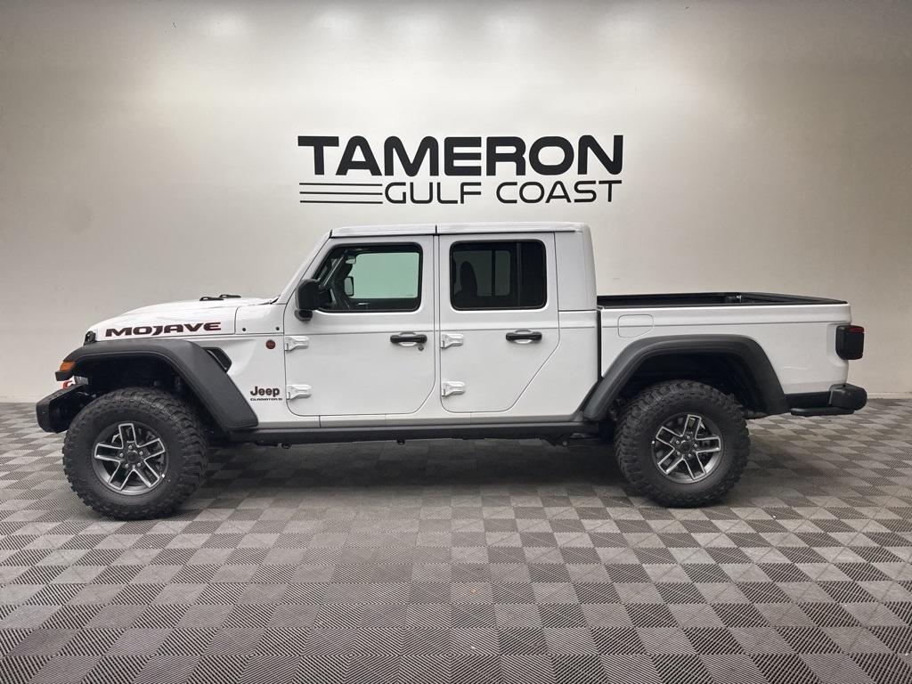 new 2025 Jeep Gladiator car, priced at $62,122