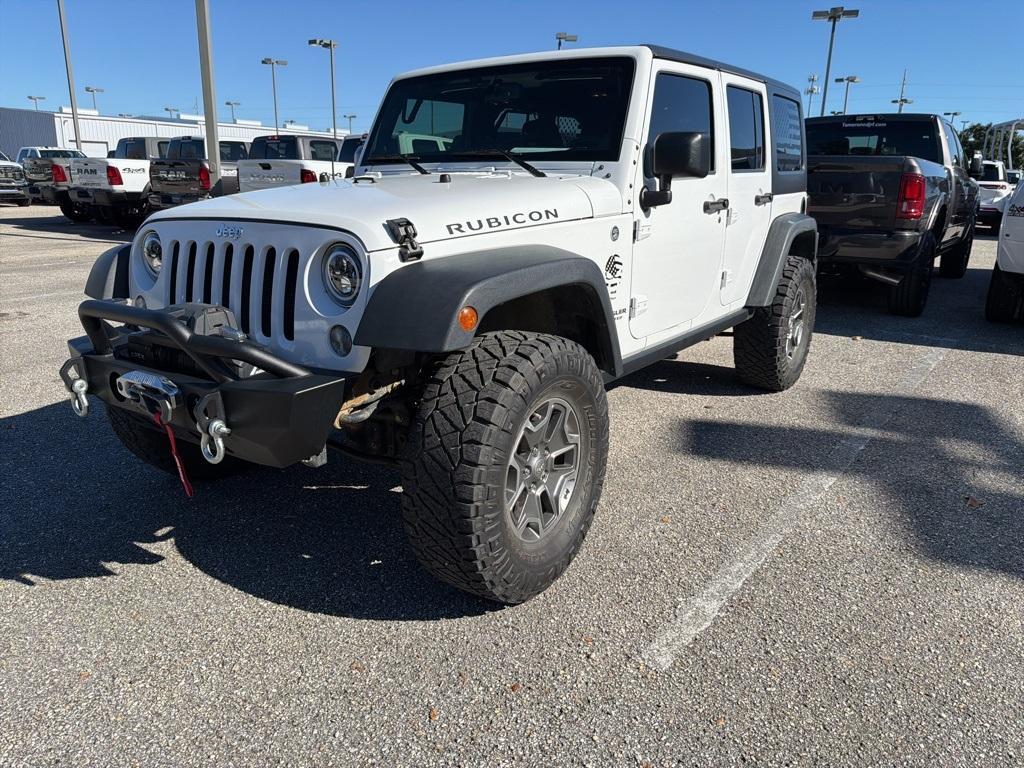used 2014 Jeep Wrangler Unlimited car, priced at $17,000