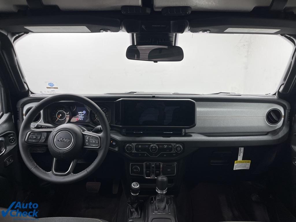 used 2025 Jeep Gladiator car, priced at $37,500