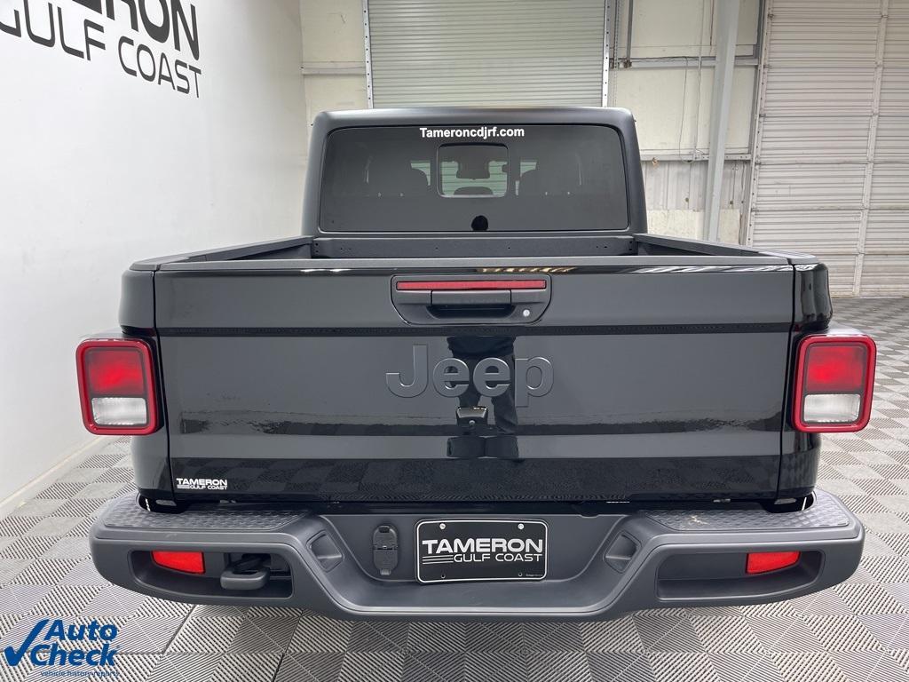 used 2025 Jeep Gladiator car, priced at $37,500