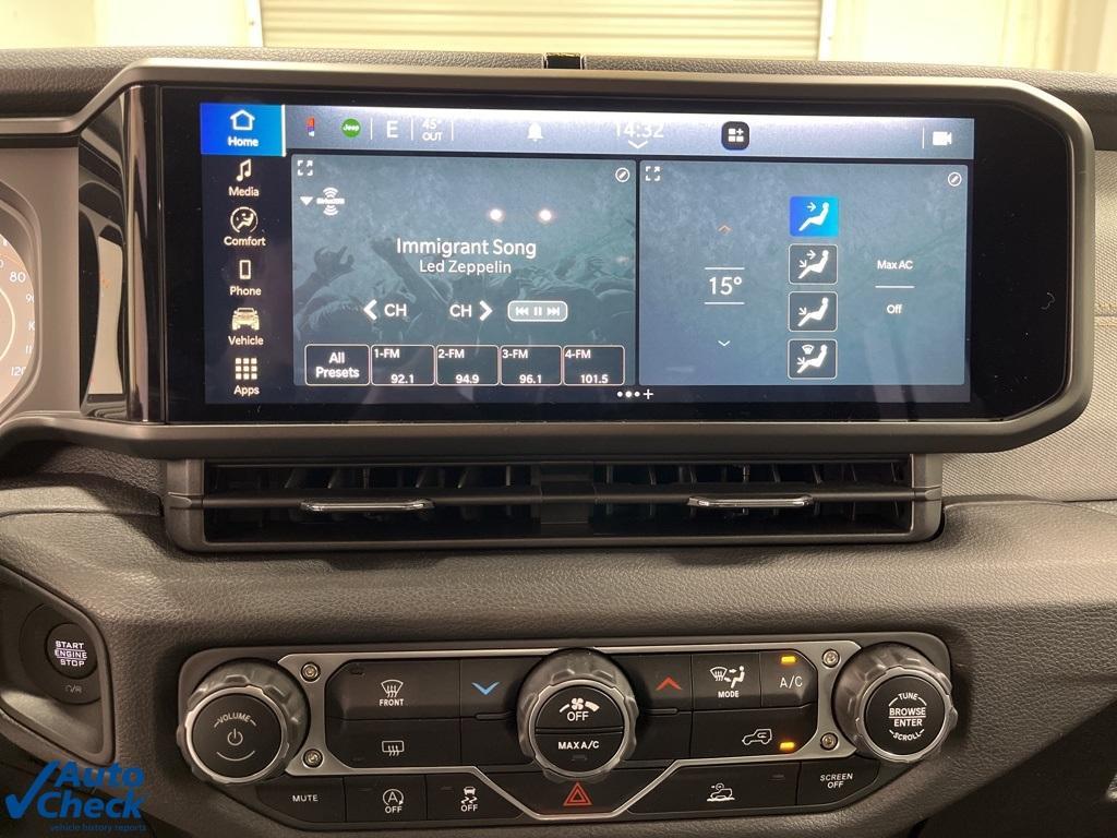 used 2025 Jeep Gladiator car, priced at $37,500