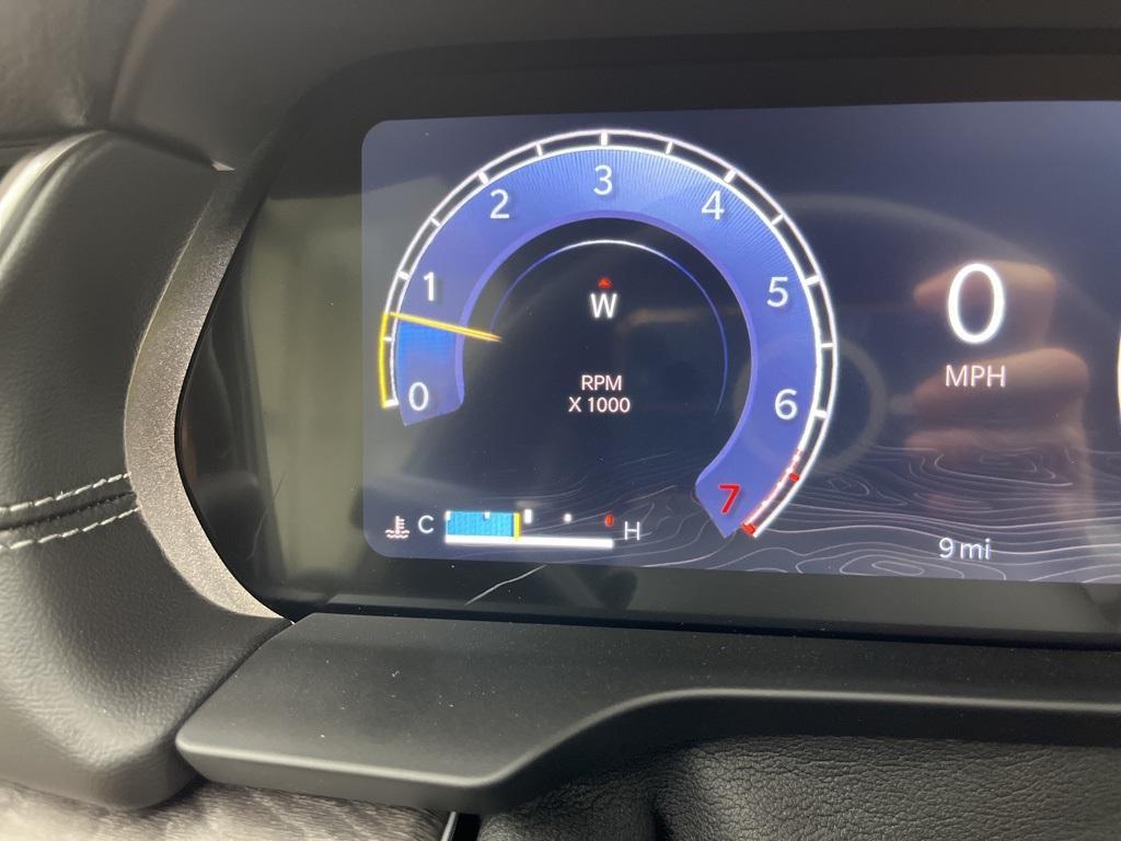 new 2025 Jeep Grand Cherokee car, priced at $50,660