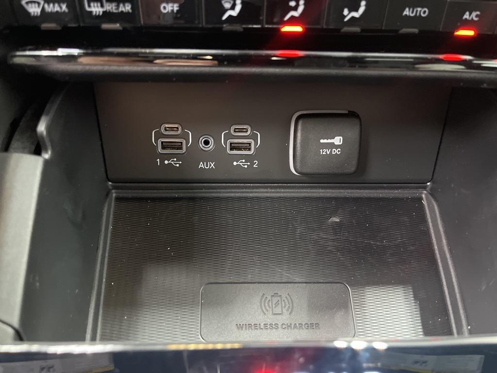 new 2025 Jeep Grand Cherokee L car, priced at $46,325