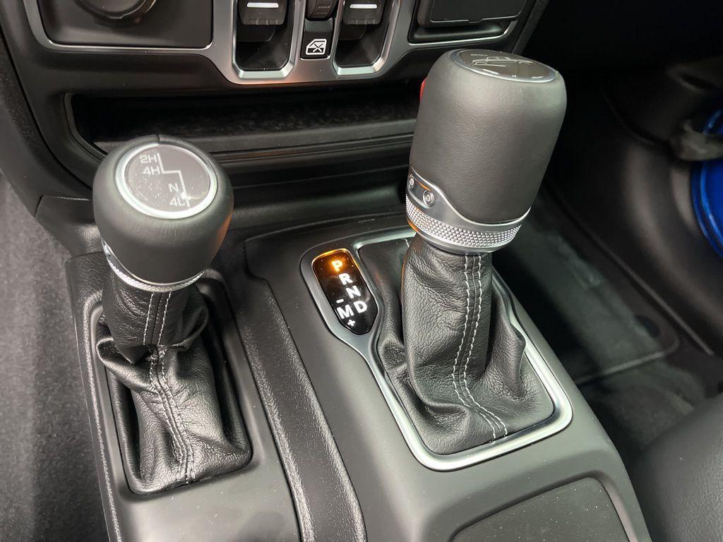 new 2026 Jeep Gladiator car, priced at $45,410
