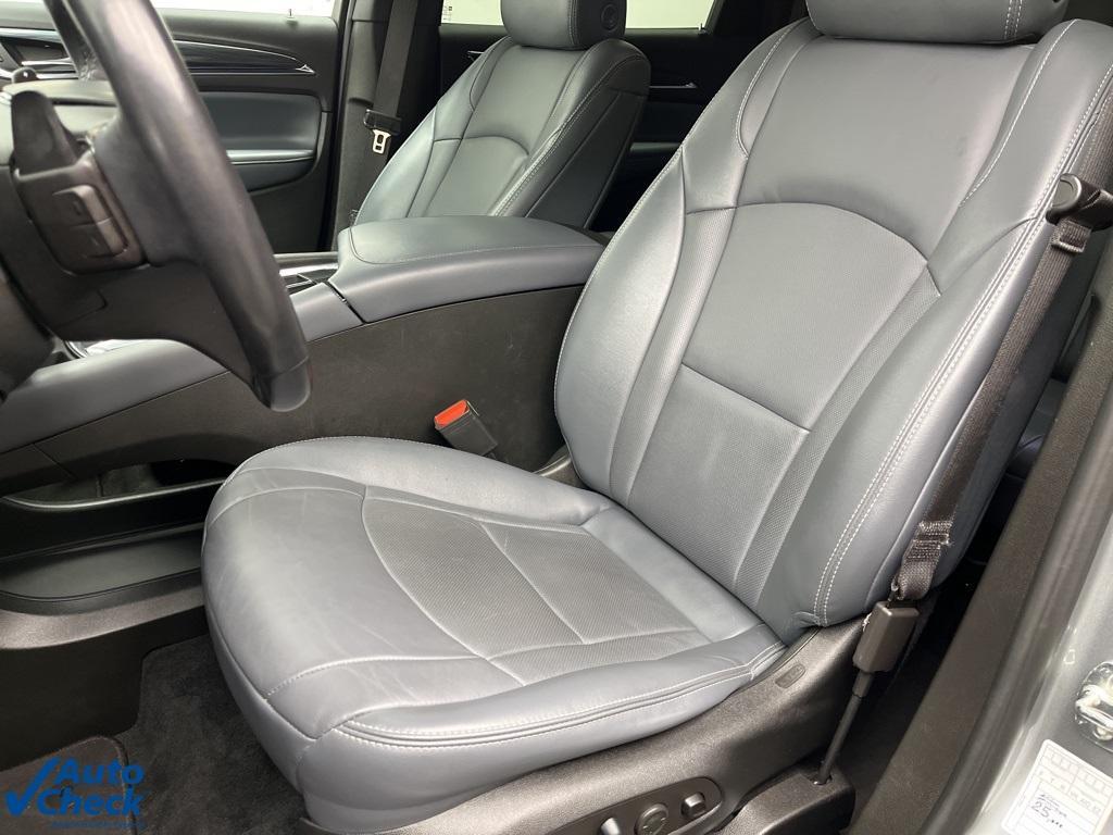 used 2024 Buick Enclave car, priced at $28,000