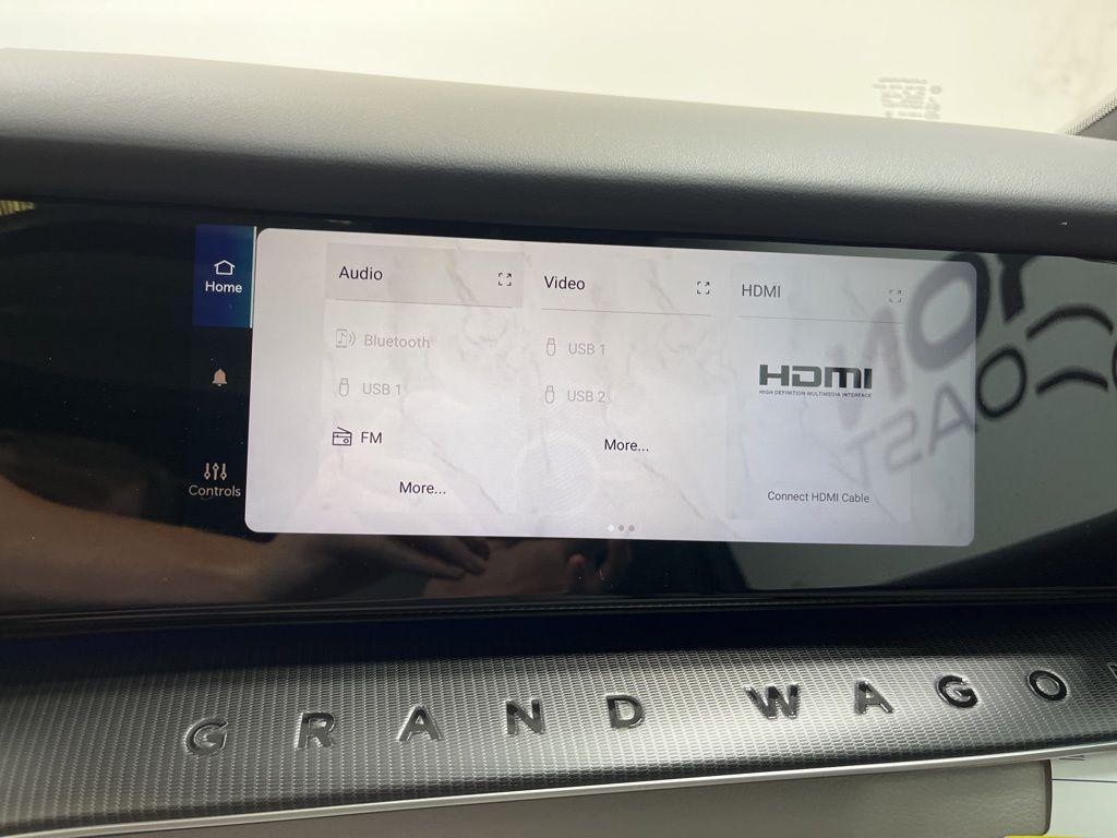 new 2026 Jeep Grand Wagoneer L car, priced at $100,325