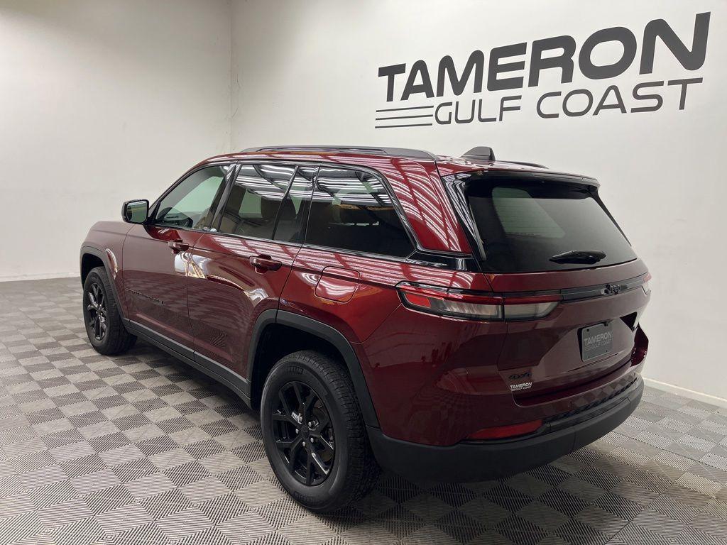 used 2024 Jeep Grand Cherokee car, priced at $34,528