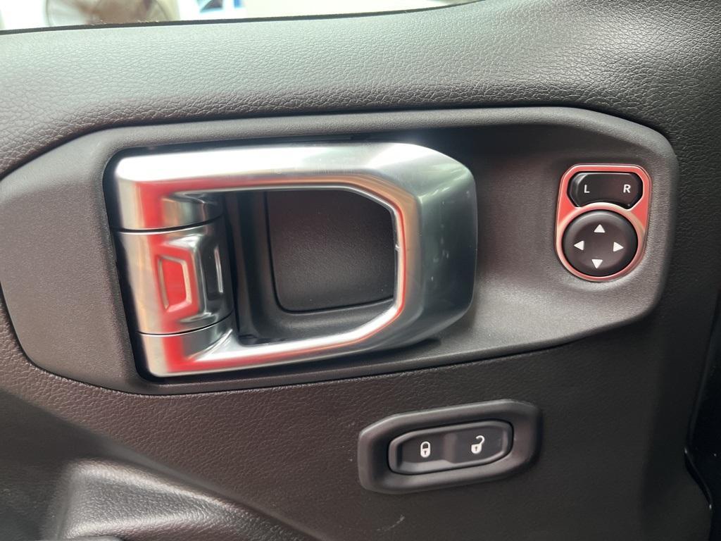 new 2025 Jeep Wrangler car, priced at $58,820