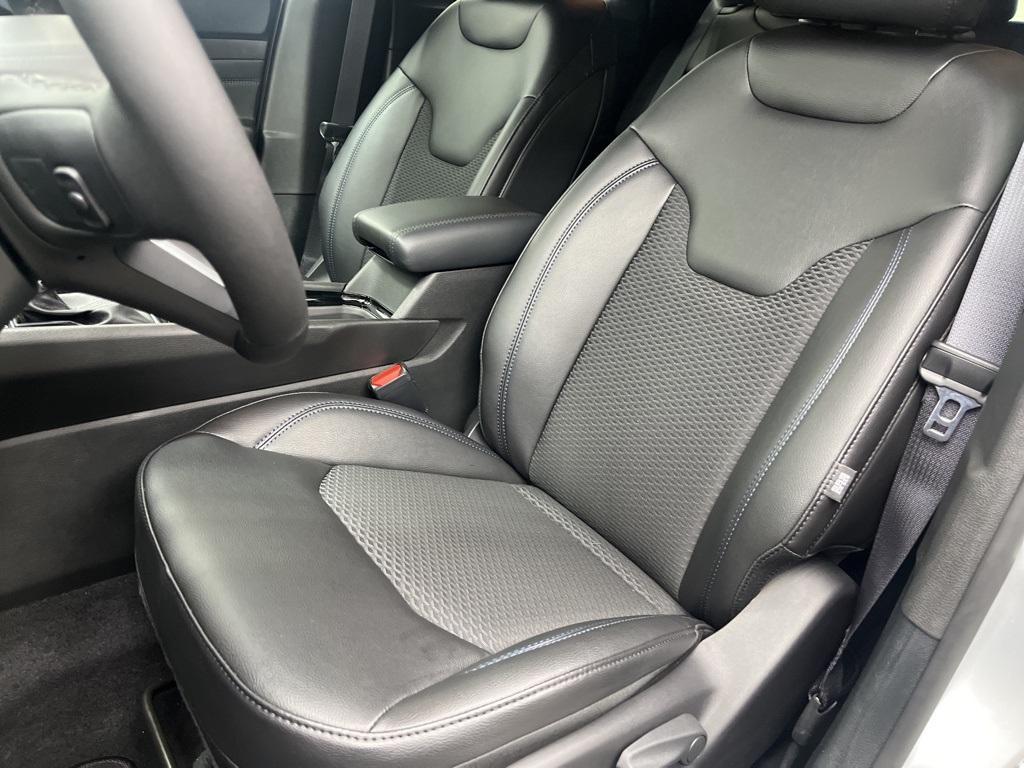 new 2026 Jeep Compass car, priced at $32,289