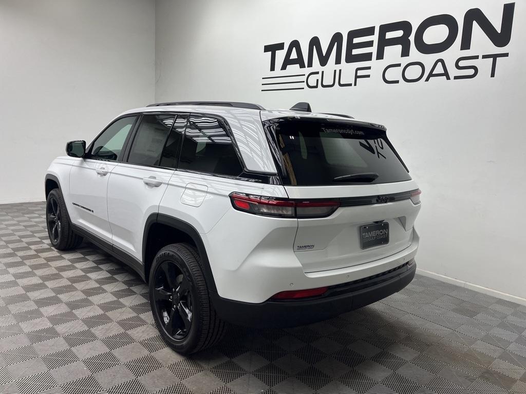 new 2025 Jeep Grand Cherokee car, priced at $42,143