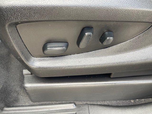 used 2019 GMC Yukon car, priced at $18,995