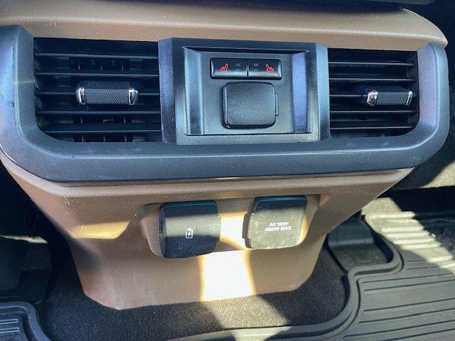 used 2021 Ford F-150 car, priced at $31,995