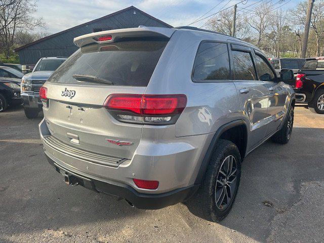 used 2018 Jeep Grand Cherokee car, priced at $15,493