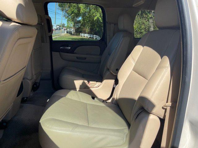 used 2013 Chevrolet Suburban car, priced at $10,995