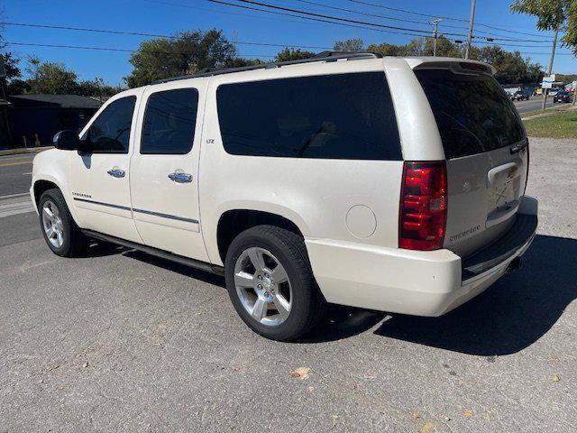 used 2013 Chevrolet Suburban car, priced at $10,995