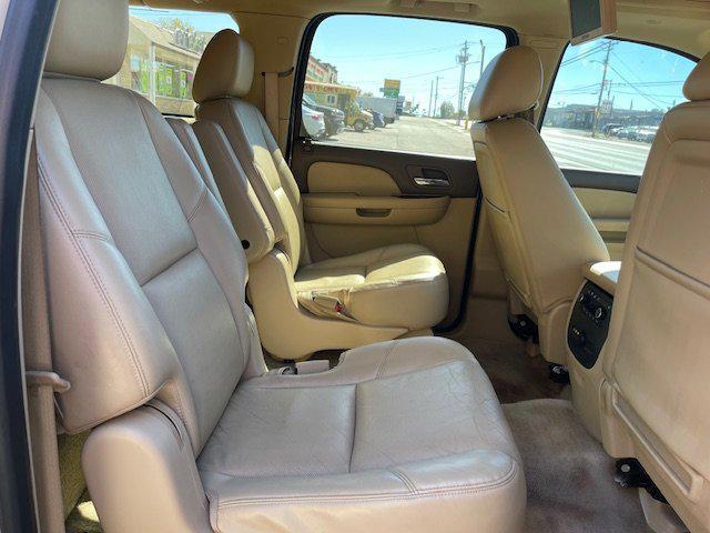 used 2013 Chevrolet Suburban car, priced at $10,995