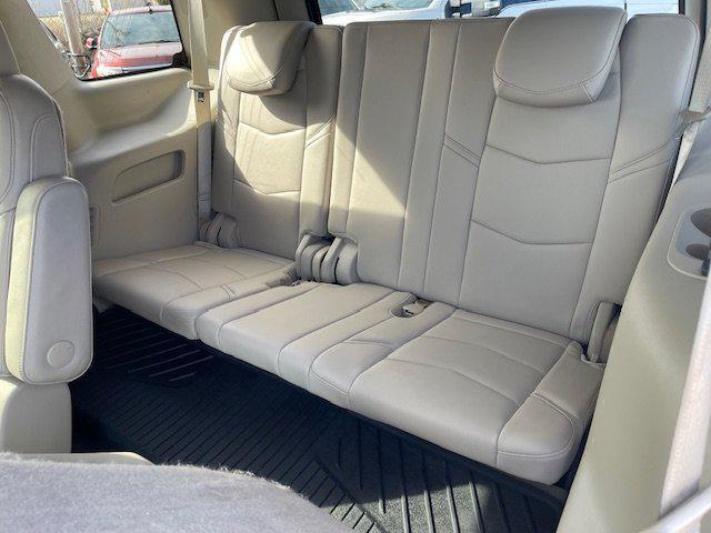 used 2020 Cadillac Escalade car, priced at $31,995