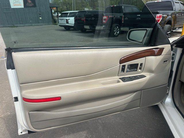 used 2000 Cadillac Eldorado car, priced at $6,995