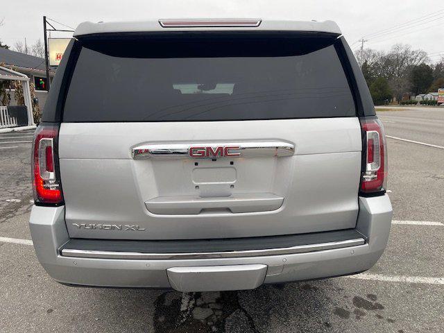 used 2019 GMC Yukon XL car, priced at $24,995