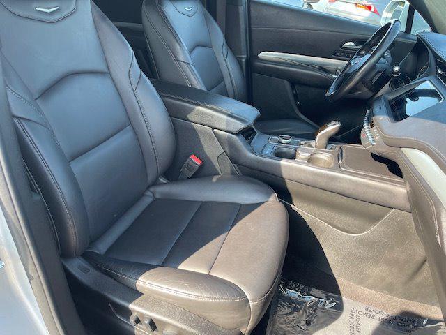 used 2020 Cadillac XT4 car, priced at $17,995