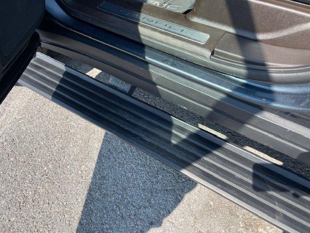 used 2021 GMC Yukon XL car, priced at $38,995