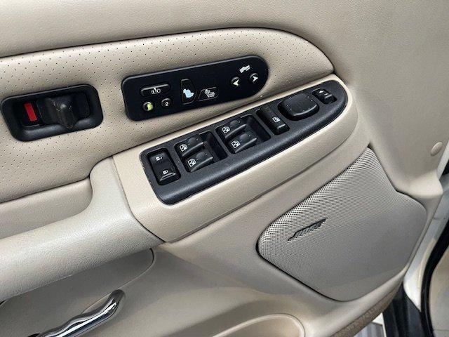 used 2006 Cadillac Escalade EXT car, priced at $9,995