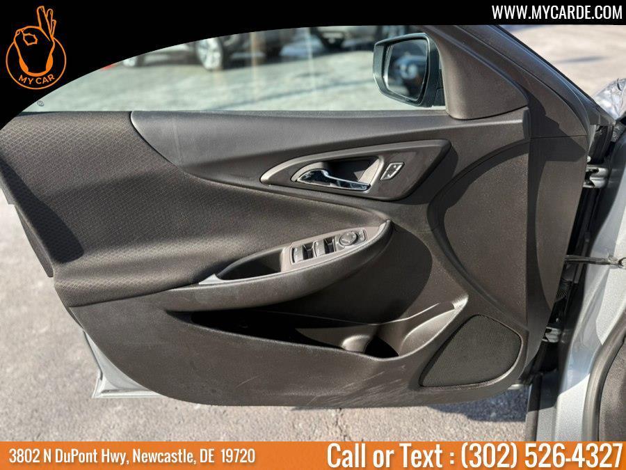 used 2024 Chevrolet Malibu car, priced at $17,067