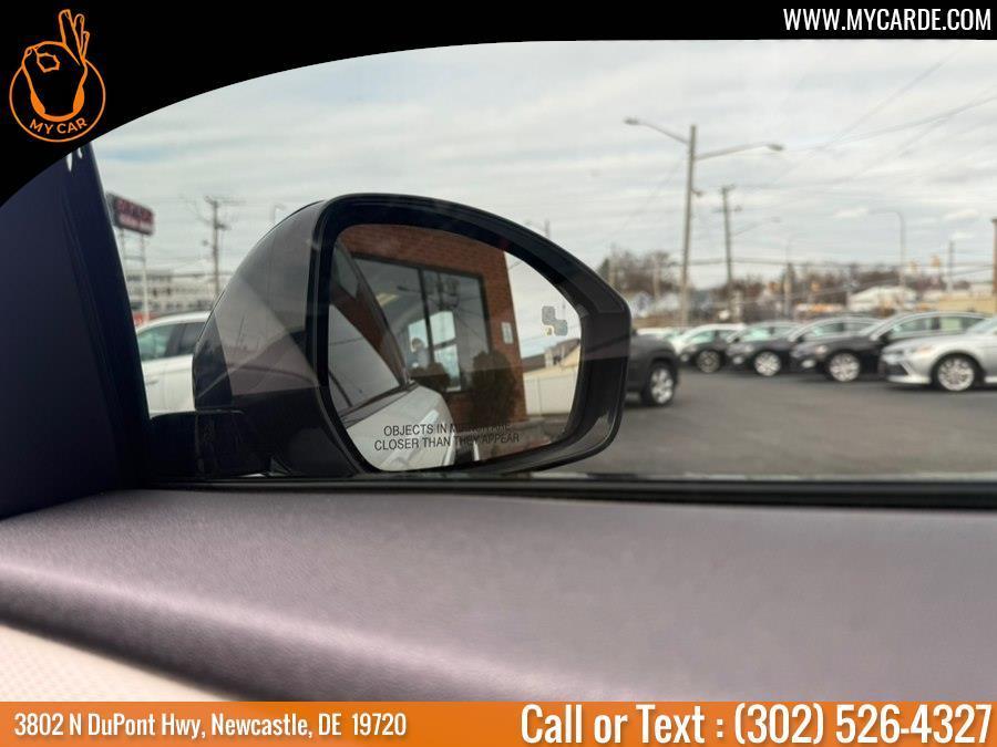 used 2021 Land Rover Range Rover Velar car, priced at $29,690