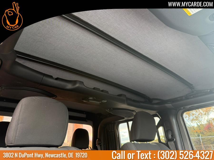 used 2021 Jeep Gladiator car, priced at $25,983