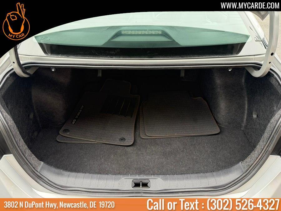 used 2023 Nissan Altima car, priced at $16,652