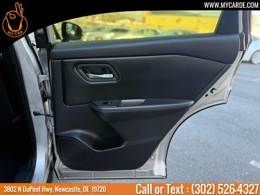 used 2024 Nissan Rogue car, priced at $19,944