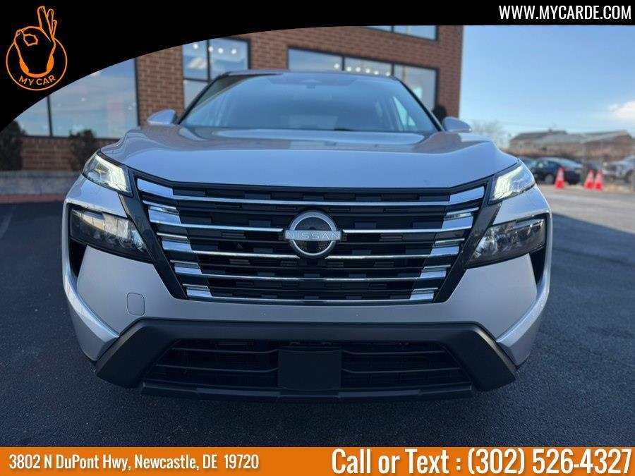 used 2024 Nissan Rogue car, priced at $19,944