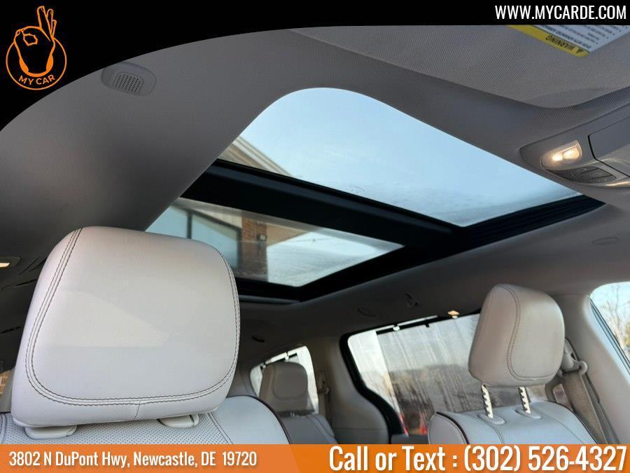 used 2020 Chrysler Pacifica car, priced at $16,746