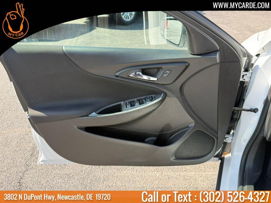 used 2024 Chevrolet Malibu car, priced at $20,804