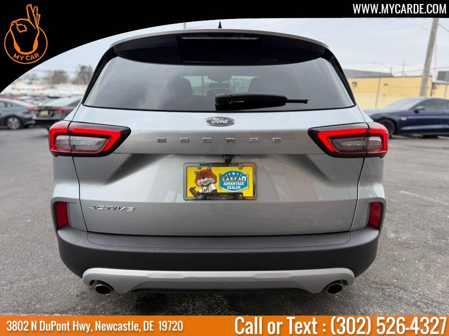 used 2024 Ford Escape car, priced at $18,152