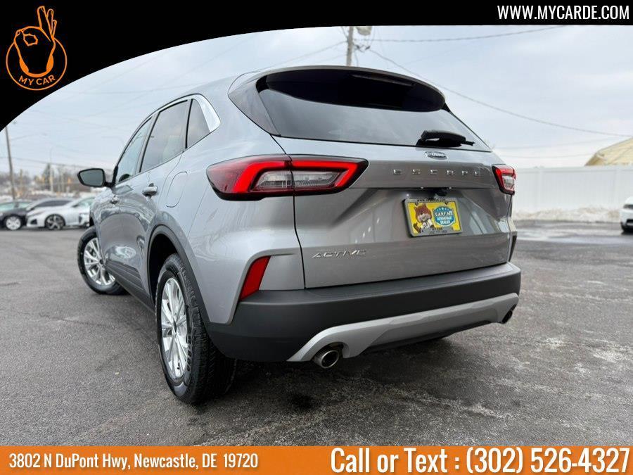 used 2024 Ford Escape car, priced at $18,152