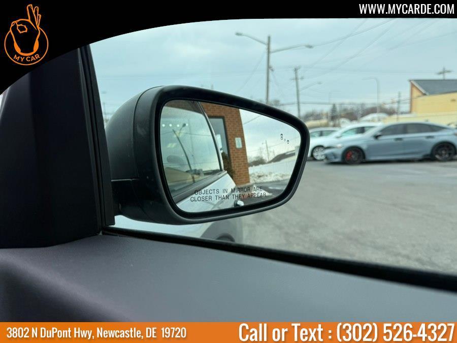 used 2024 Ford Escape car, priced at $18,152