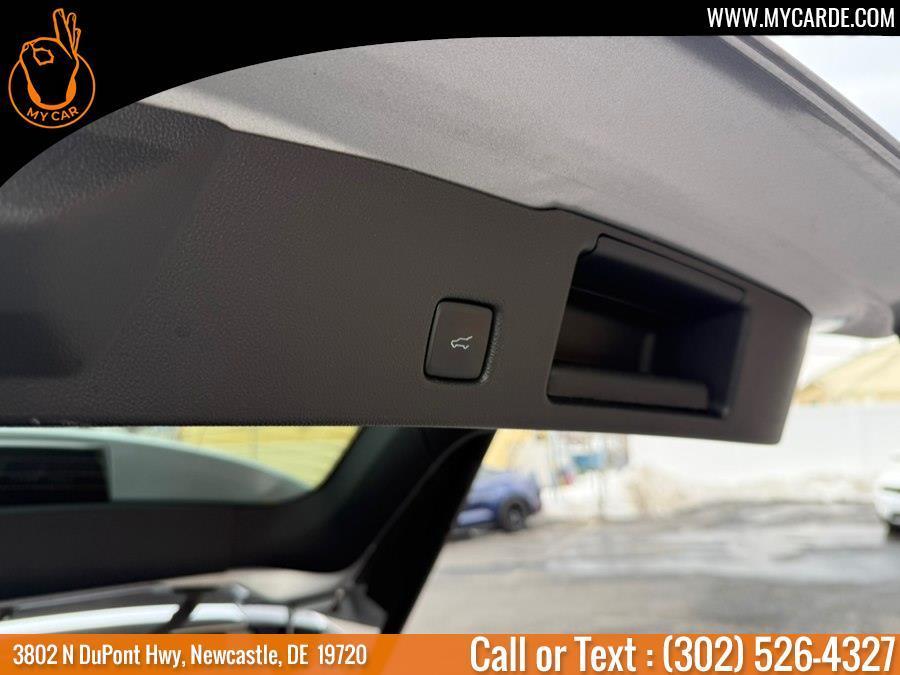 used 2024 Ford Escape car, priced at $18,152