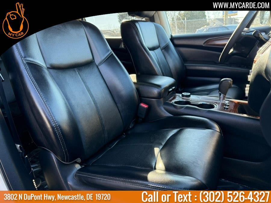 used 2020 Nissan Pathfinder car, priced at $15,896