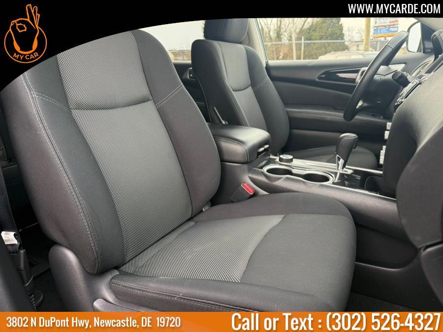 used 2019 Nissan Pathfinder car, priced at $16,931