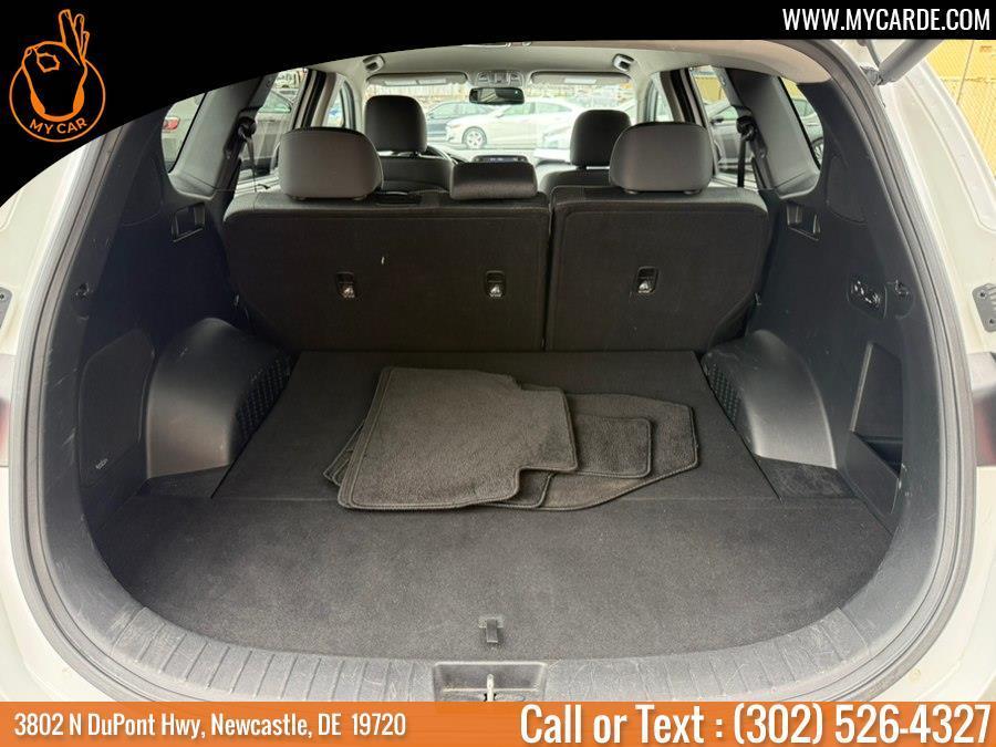 used 2020 Hyundai Santa Fe car, priced at $13,119