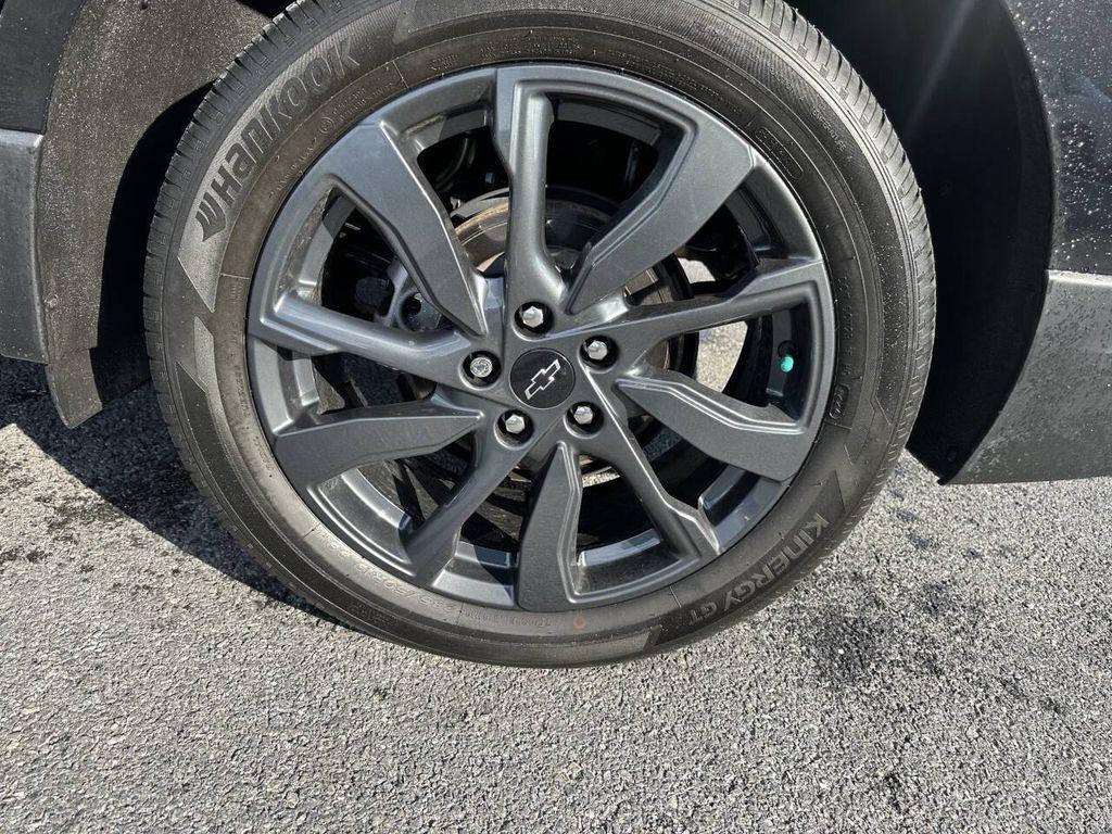 used 2022 Chevrolet Equinox car, priced at $19,900