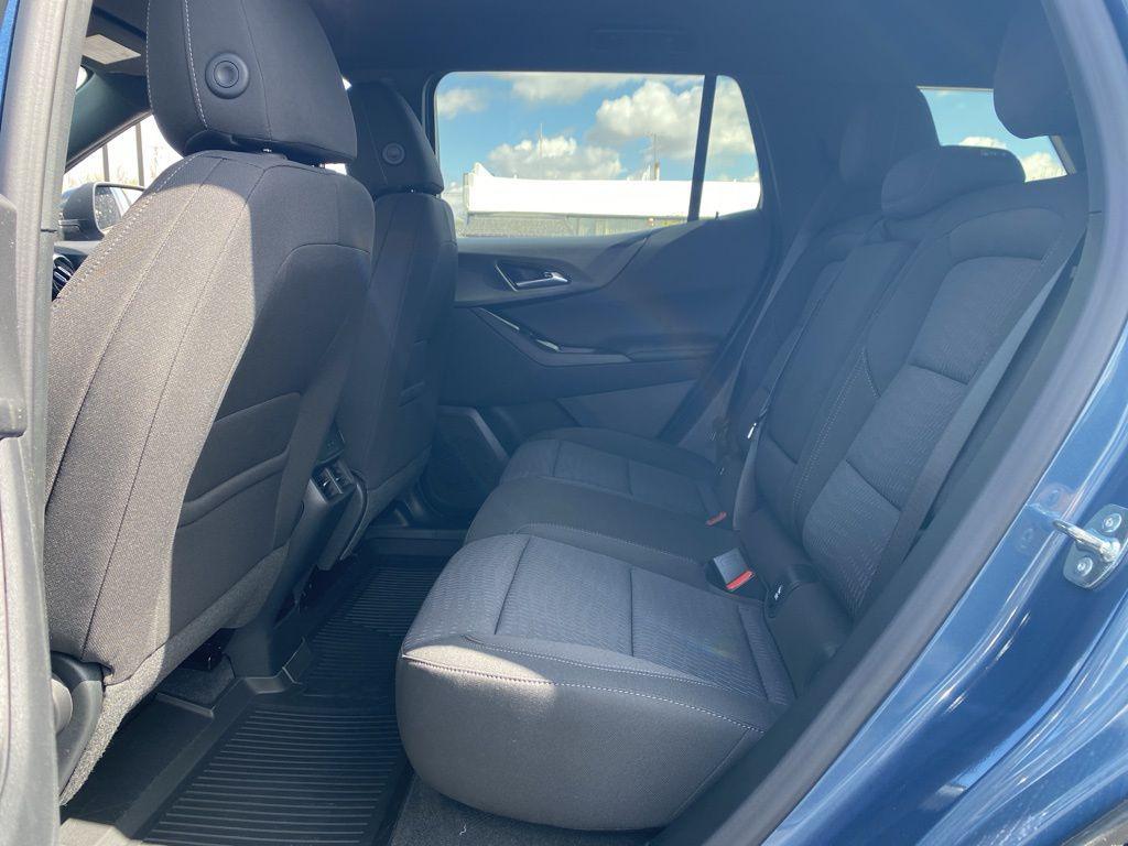 new 2026 Chevrolet Equinox car, priced at $34,784