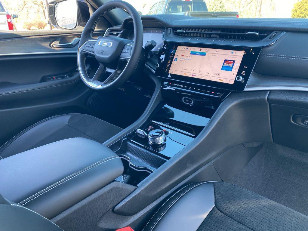 new 2026 Jeep Grand Cherokee L car, priced at $47,734