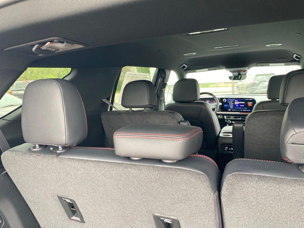 new 2026 Chevrolet Traverse car, priced at $57,268